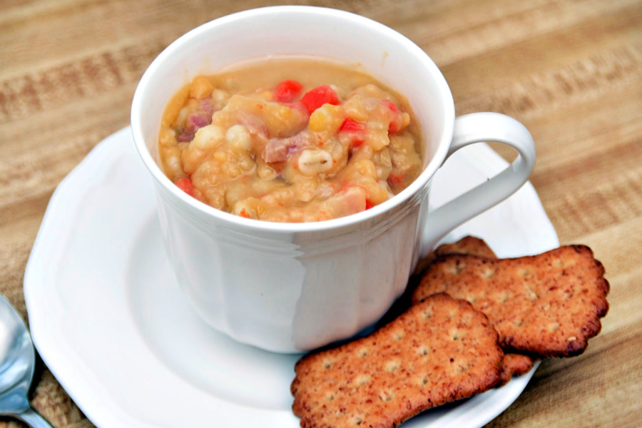 Yellow split pea and barley soup