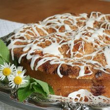 Blueberry Buckle Coffee Cake