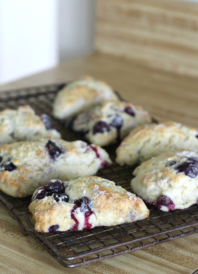 Sharing another blueberry treat ~ scones. These are wonderful blueberry scones from Tyler Florence and have a wonderful lemon glaze.