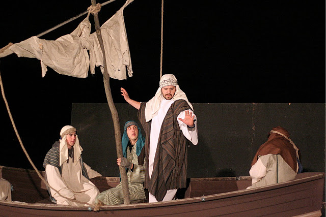 Living nativity is a live production with 13 walk-through scenes from creation to the ascension of Jesus. A Christmas tradition celebrating His birth.