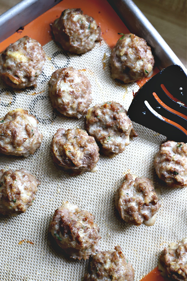 Oven baked favorite ground beef meatballs