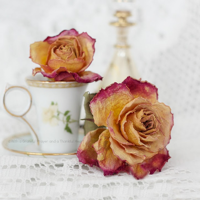 There's nothing lovelier than fresh cut flowers gracing your table or brightening a place in your home. But even after the blossoms begin to fade, you can continue to enjoy their beauty by drying them. This how to dry roses technique couldn't be easier. Use for crafts projects, embellishing gift packages and food gifts.