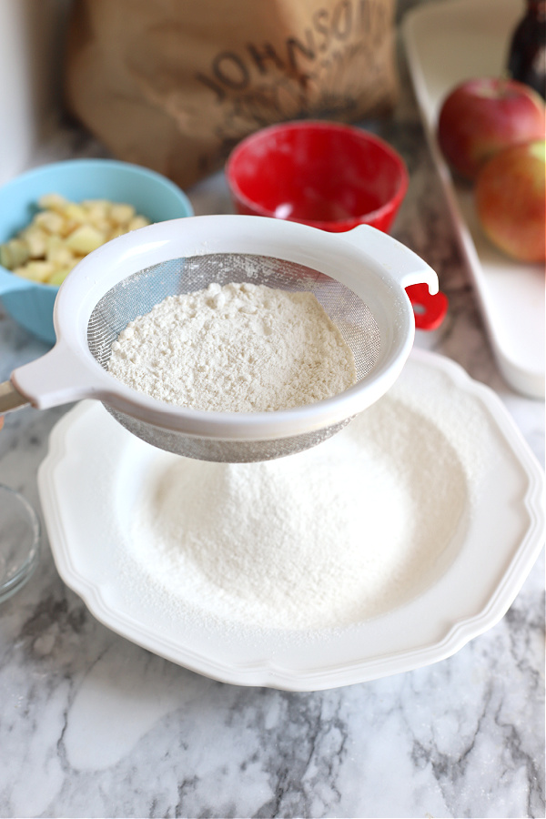 dry ingredients for apple coffee cake batter