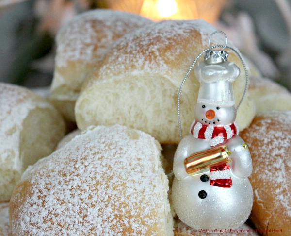 Brighten those winter blues with a lovely Winter's White lunch with friends. Tablescape and menu for snowflake rolls, quiche and a white cake with coconut frosting.