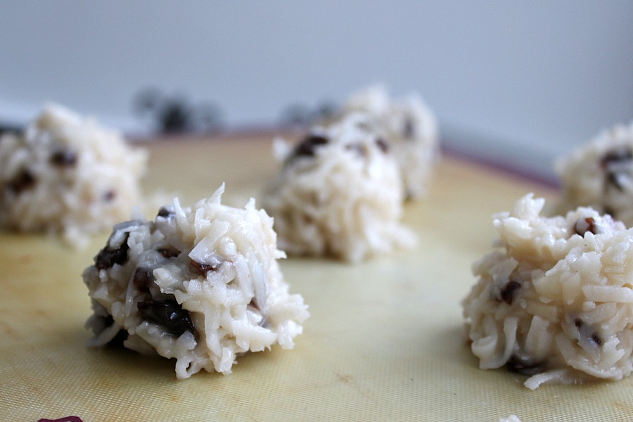 Easy recipe for Cherry Almond Macaroons that are a lighter take on coconut macaroons. They are are soft and chewy with a touch of almond.