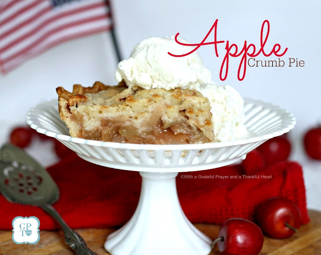 Easy Recipe for Old-fashioned Apple Crumb Pie. Serve with a scoop of vanilla ice cream at your 4th of July celebration. FREE Pledge of Allegiance printable.