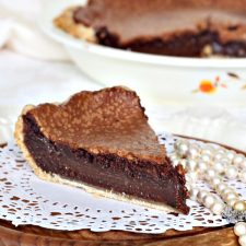 Minny’s Chocolate Pie