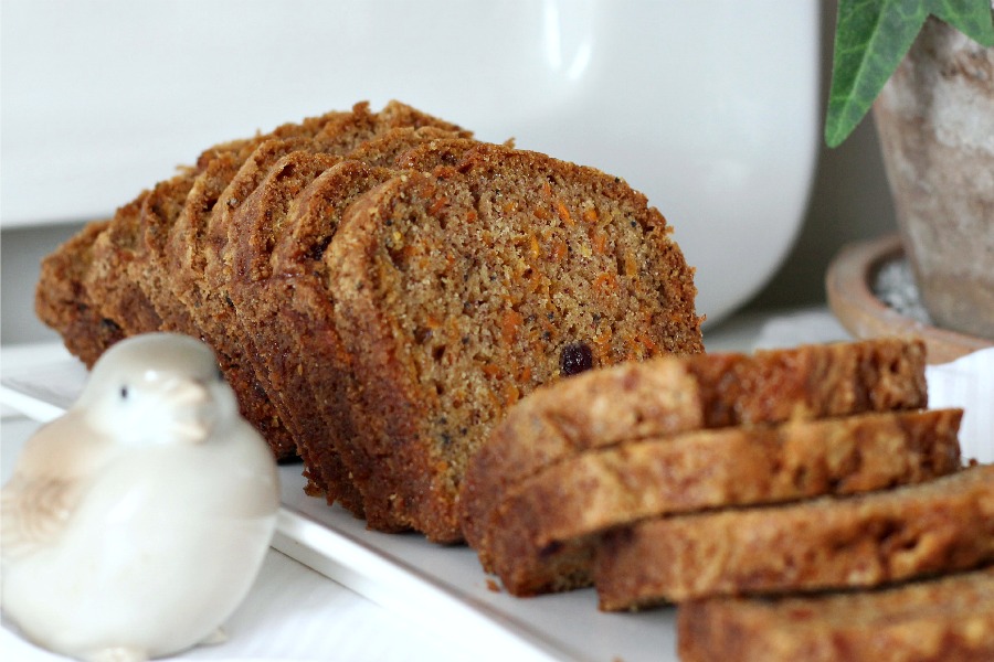 Easy, delicious, Sweet Carrot & Cranberry Muffins are perfect for breakfast or as a snack time treat. Cinnamon, poppy seeds and cranberries make them yummy! 