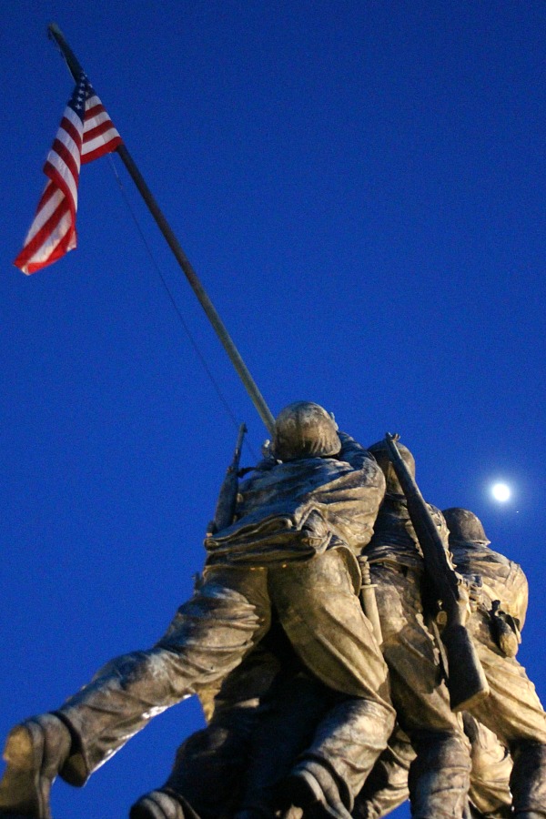 If visiting Washington, DC, find time to visit the US Marine Corps War Memorial Iwo Jima. 