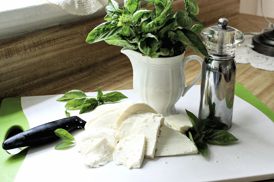 Fresh mozzarella cheese for roasted tomato Caprese salad