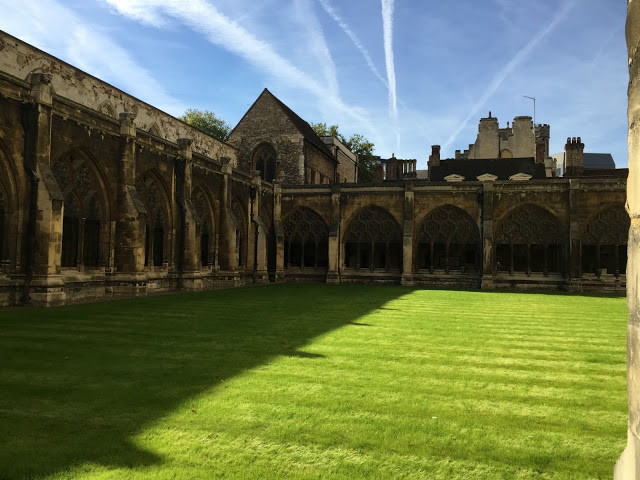 Westminster Abbey Cloister Courtyard