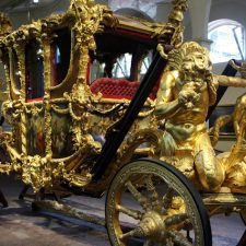 Buckingham Palace & The Royal Mews