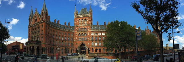 Our last day of London included visiting St Pancras Renaissance Hotel, Kings Cross Station and the changing of the Guard at St James Palace.