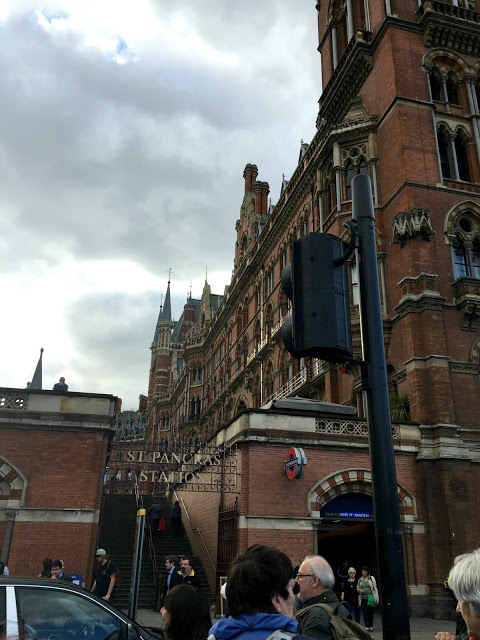 Our last day of London included visiting St Pancras Renaissance Hotel, Kings Cross Station and the changing of the Guard at St James Palace.