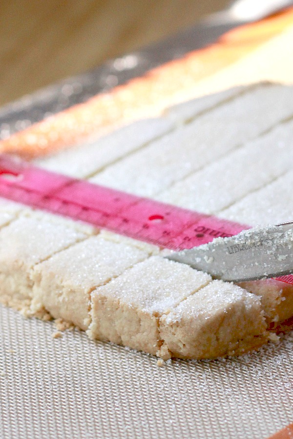 Call them biscuits or cookies, shortbread are delicious morsels of crumbly, buttery and delicate sweetness. Easy recipe for classic treats drizzled with or without lemon glaze.