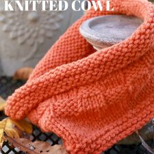 Knitted Cowl