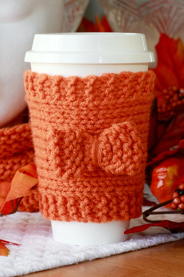 Knitted Beverage Cozy is an easy projects even for beginners. Make in your favorite color to keep your pumpkin spice coffee or hot chocolate warm.