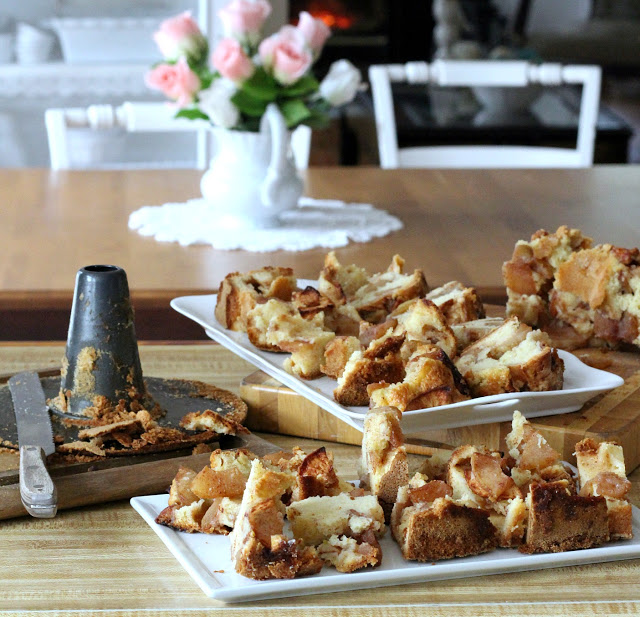 Sometimes mishaps in the kitchen happen even to those who have a lot of experience. Keeping it real as a Jewish apple cake refuses to release from the pan.