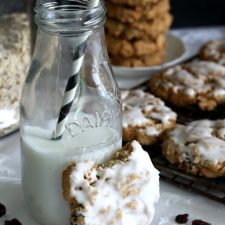 Iced Oatmeal Raisin Cookies