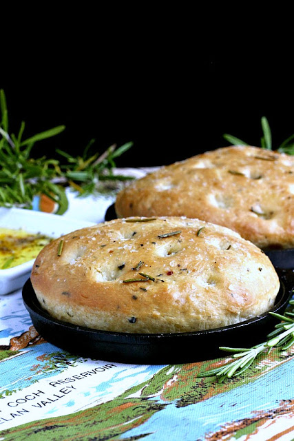 Rosemary Focaccia is irresistible, Dip in olive oil or slice for a sandwich, this Italian yeast bread is amazing. Easy recipe from bread machine dough.