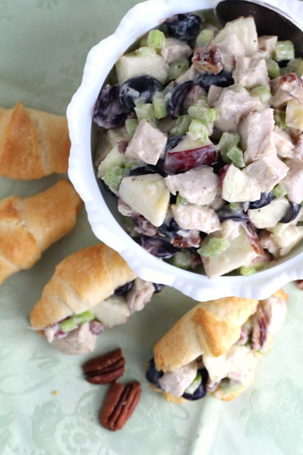 Turkey Waldorf Salad is such an easy meal and full of good-for-you ingredients like apples, grapes and nuts. No wonder it is a long-time classic recipe. Use leftover roasted turkey or cooked chicken and enjoy piled on crescent rolls, croissants, bread or serve on a bed of lettuce greens for lunch or dinner. 