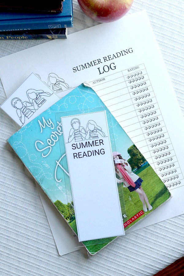 School is out! Get FREE printables, kids Summer Reading Log and Bookmarks. With 10 Tips to Encourage Summer Reading.