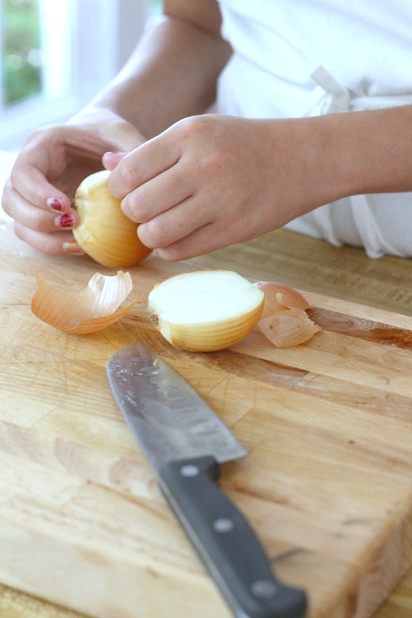 Poulet a la Creme or chicken in cream sauce looks & sounds complicated. It's really an easy and delicious French dish special enough for entertaining yet simple for weeknight dinner.