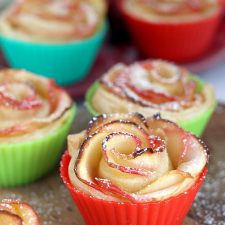 Apple Rose Pastries