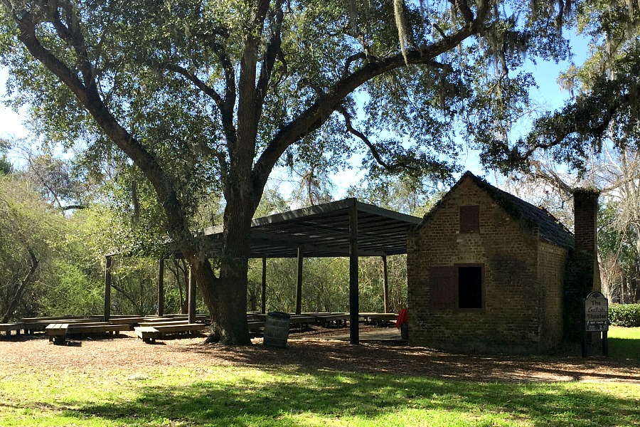 Boone Hall Plantation, located in Mount Pleasant, South Carolina is a must-see attraction when visiting Charleston. A working plantation with southern charm features the beautiful Avenue of Oaks, 9 original slave cabins, a colonial revival 1936 mansion tour and Gullah culture theatrical performance. Used in the filming of North and South, Queen, the Tempest, and The Notebook.