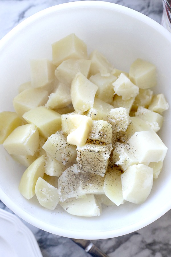 A traditional Irish side dish, colcannon is a filling and delicious combination of potatoes, cabbage and bacon. A must for dinner each St Patrick's Day.