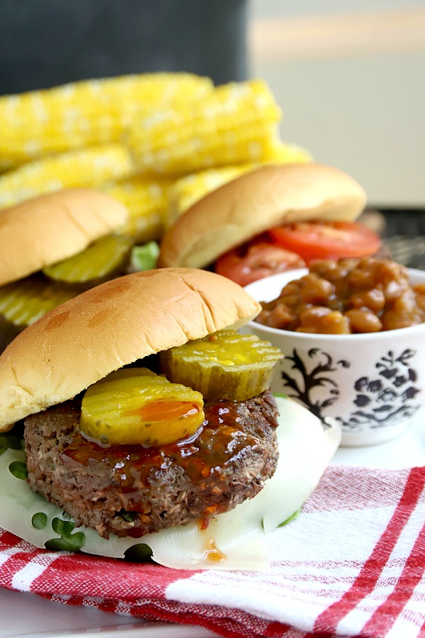 No giving up taste with moist and juicy blended burgers. The perfect mix of finely chopped mushrooms and ground beef create a delicious umami burger that is healthier for you.