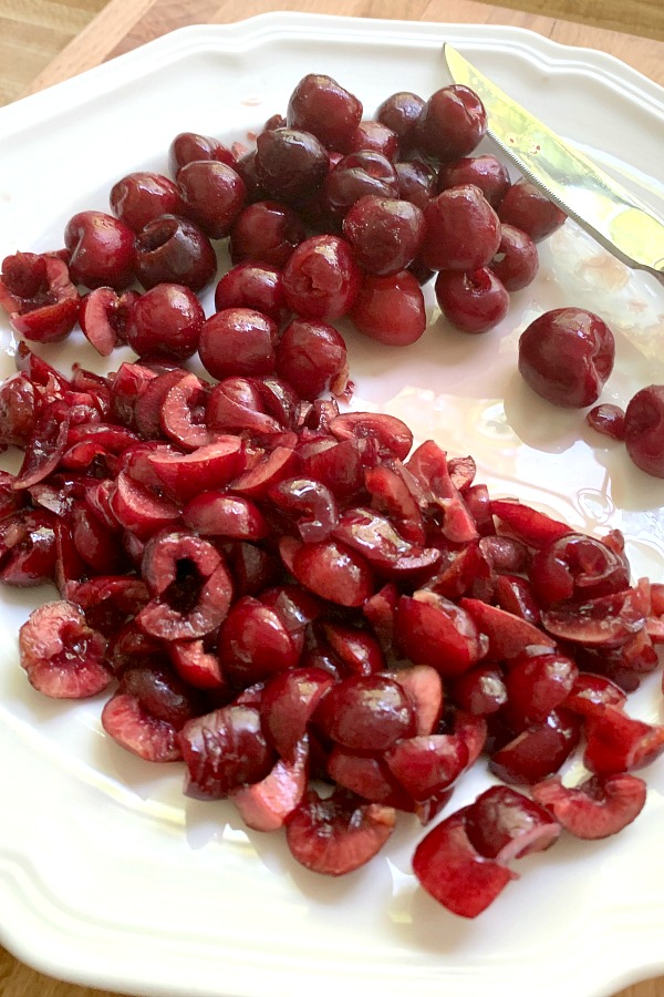 Make short work of the tedious job of removing the pits from cherries with a cherry pitter. Perfect for eating and for using in recipes.