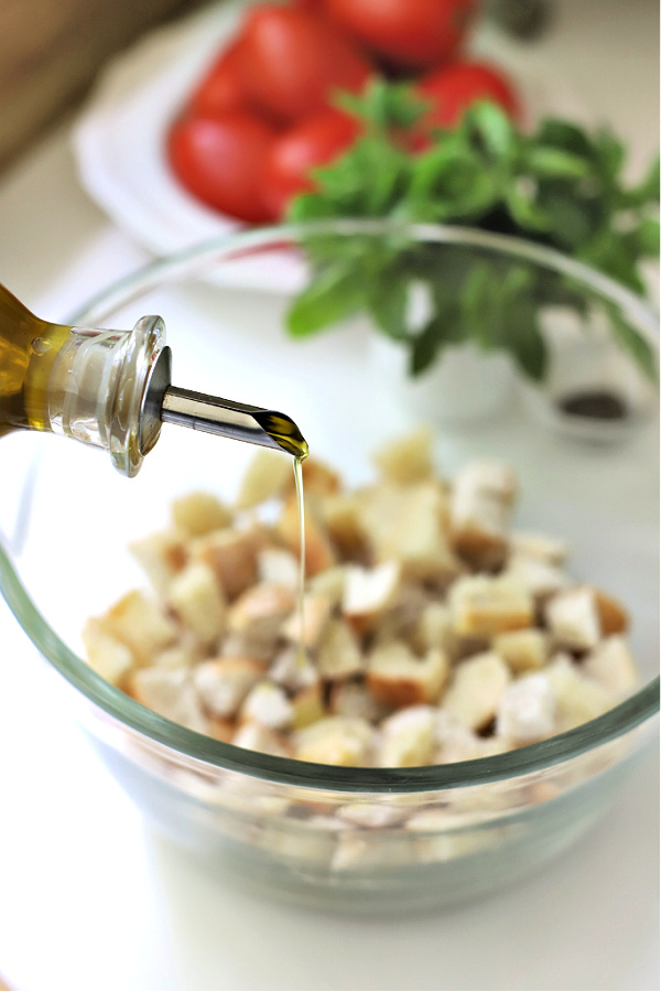 Easy recipe and how-to make homemade Parmesan croutons.