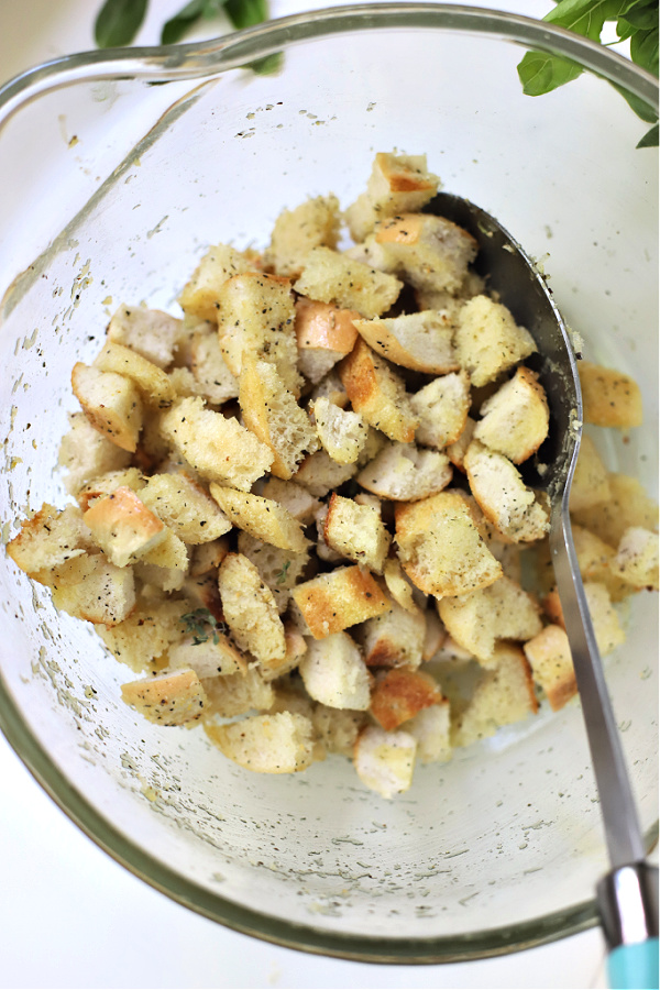 Easy recipe and how-to make homemade Parmesan croutons.