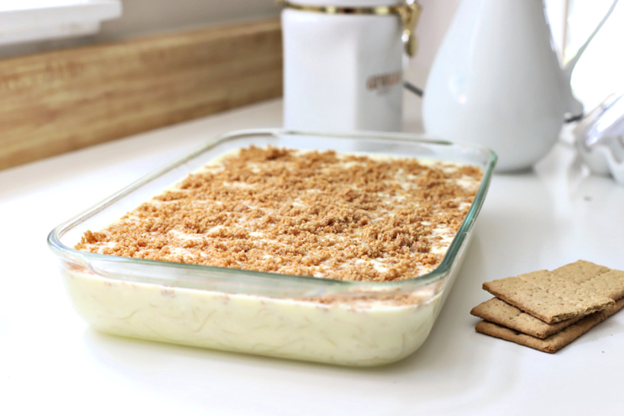 Crumb topping for noodle pudding kugel