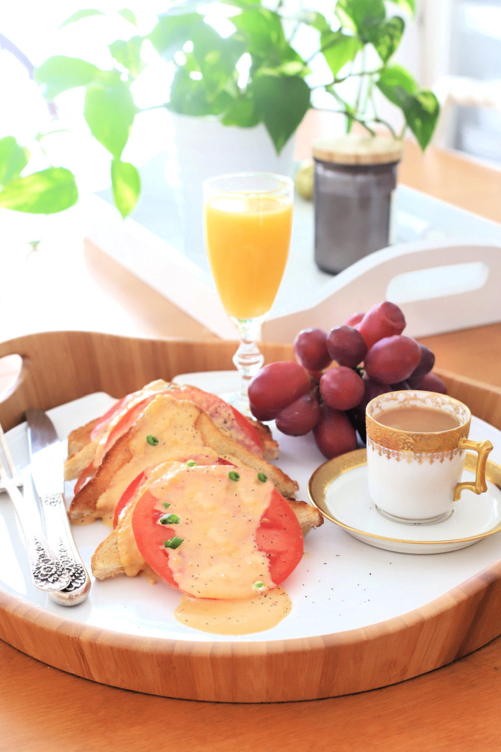 A quick & easy recipe for Welsh rarebit (or rabbit) is a British dish of a cheddar cheese and beer sauce spooned over toast for an elegant brunch, breakfast or lite dinner.