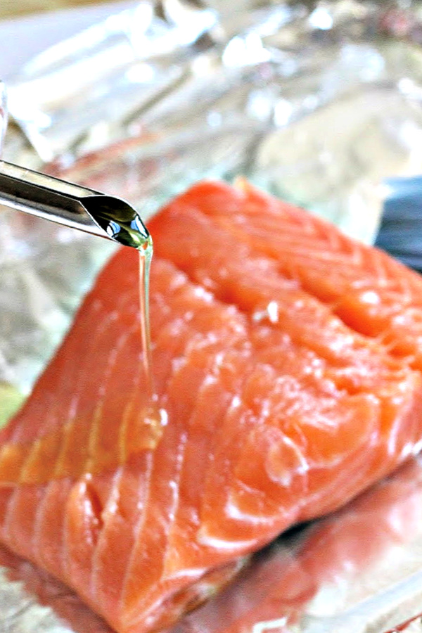 Baking fresh salmon for salmon patties cakes