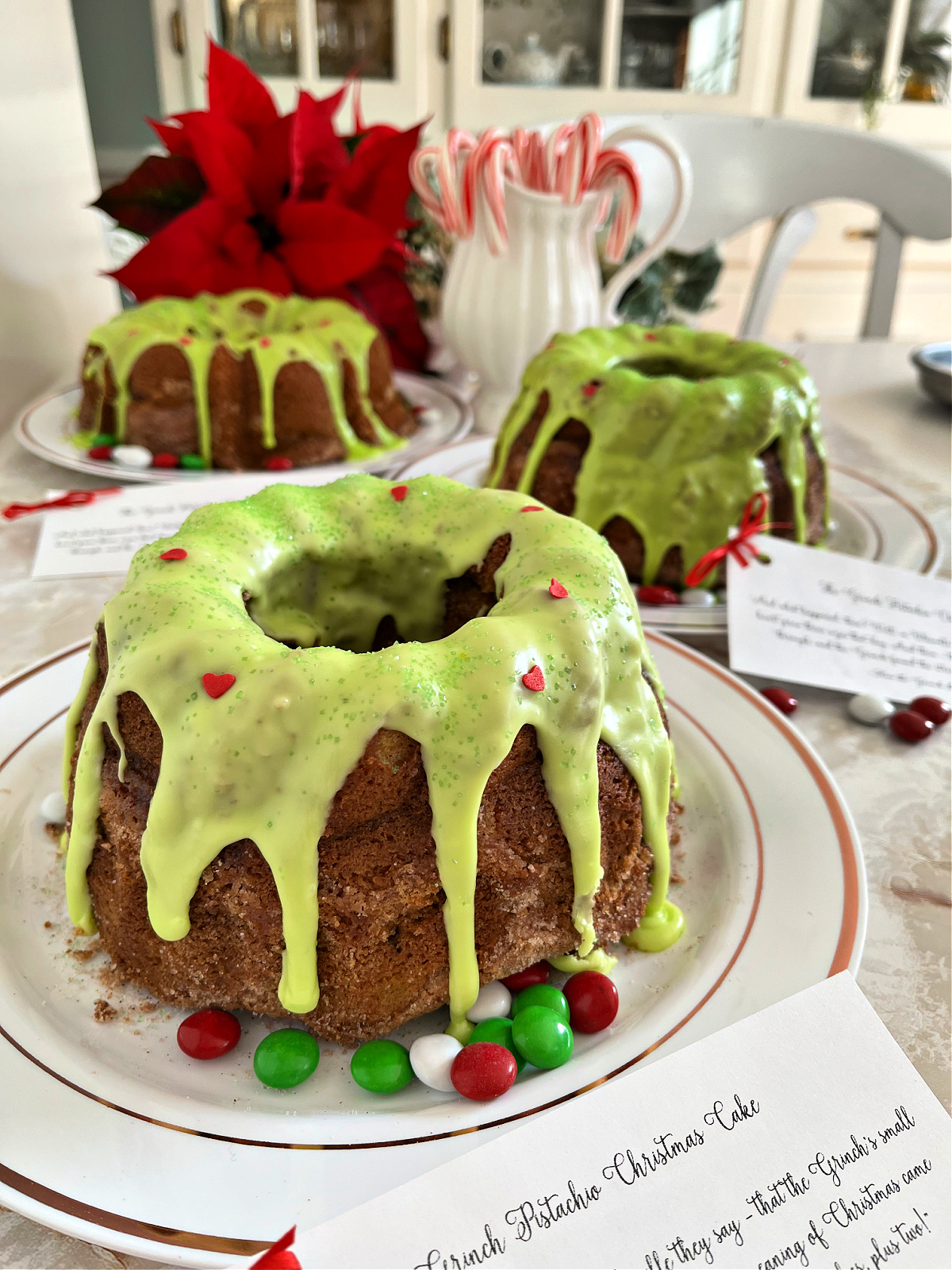 Grinch Cinnamon Holiday Cake 