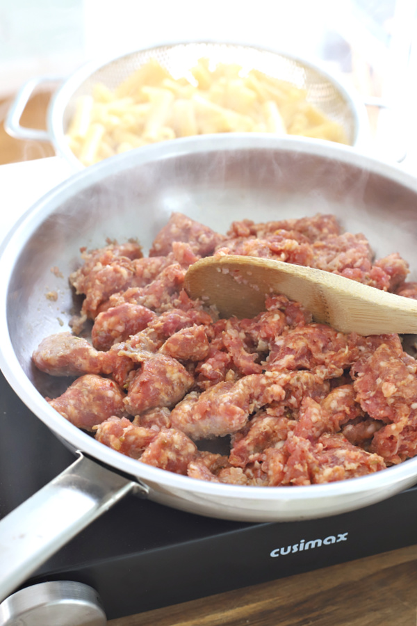 Browning Italian sausage for baked ziti.